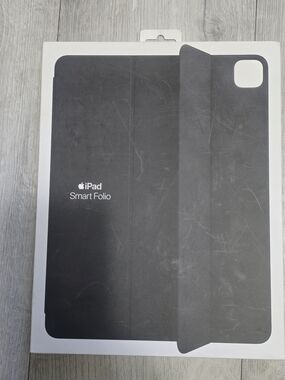 Apple iPad Smart Folio Cover - Black